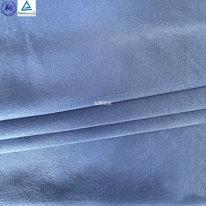 185GSM T138PB4 47% PBT 53% Polyester Fabric T-shirt Outdoor Wear Fabric